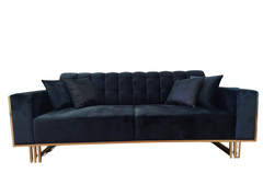 Canapea extensibilă cu 3 locuri NISA NEAGRA P50 AURIU 235*100*87 (cadru din lemn, umplutură PPU, tapițerie din stofă, culoare neagră P50, decor auriu, completată cu 4 perne decorative) (29621)